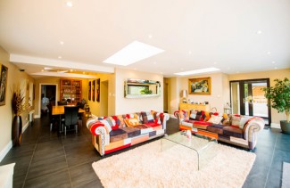 victorian-living-room